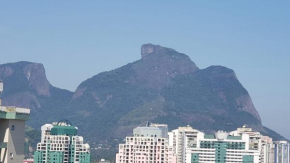 Cobertura Esplêndida com Vista para o Mar